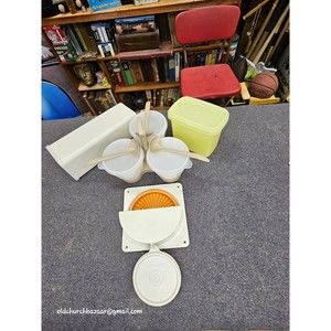 Vintage Tupperware Lid Keeper, Cheese Keeper,Storage Container, Condiment Server